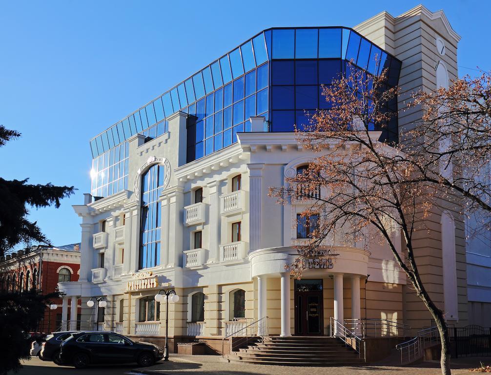 Hotel Aristokrat Poltava Ngoại thất bức ảnh